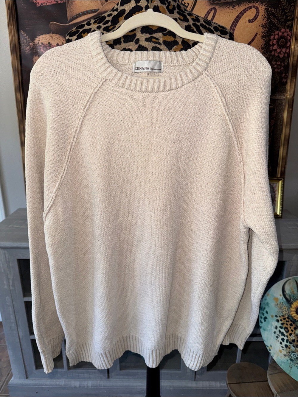 ZENANA Women's Crewneck Longsleeve Sweater - Cream - Size Large